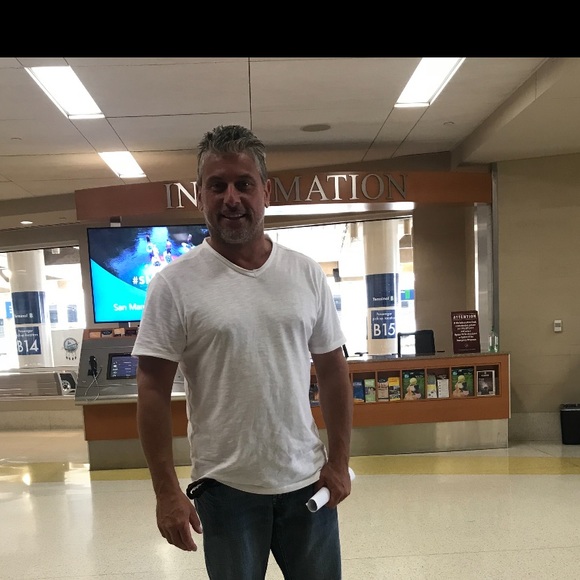 Meet your Posher, Mark - Picture 2 of 3